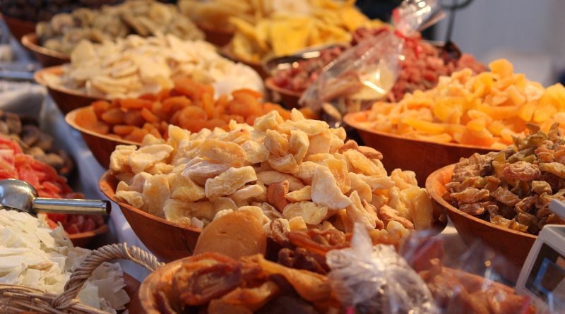 Dry Fruits: The Perfect Snack Option for Your Next Party!